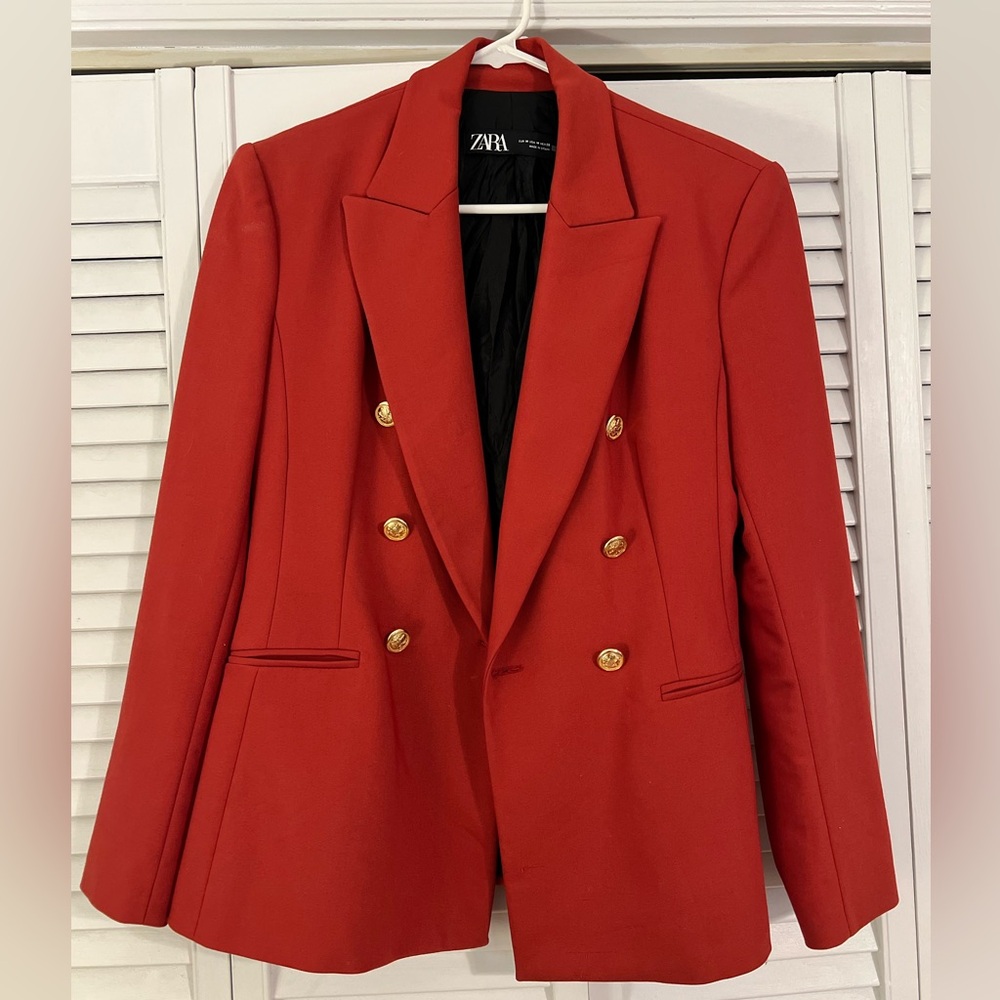 Red Zara Blazer in Great Condition Size M